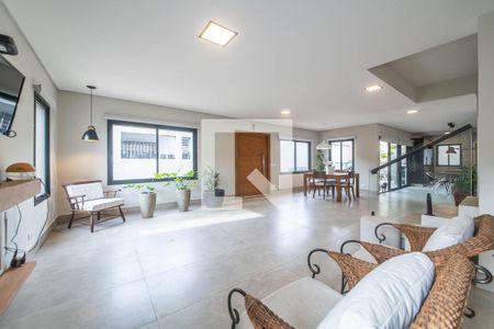 Sala de casa de condomínio para alugar com 3 quartos, 250m² em Brooklin, São Paulo