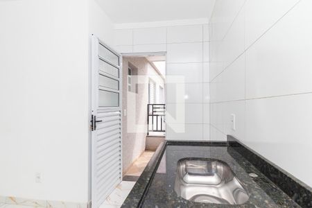 Sala/Cozinha de apartamento à venda com 2 quartos, 44m² em Parque Cruzeiro do Sul, São Paulo