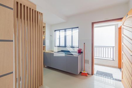 Sala/Cozinha de kitnet/studio à venda com 1 quarto, 25m² em Vila Santana, São Paulo