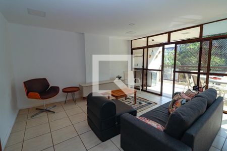Sala de apartamento à venda com 4 quartos, 149m² em Barra da Tijuca, Rio de Janeiro