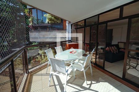 Sala de apartamento à venda com 4 quartos, 149m² em Barra da Tijuca, Rio de Janeiro