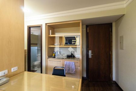 Cozinha de kitnet/studio para alugar com 1 quarto, 32m² em Centro, Pinhais