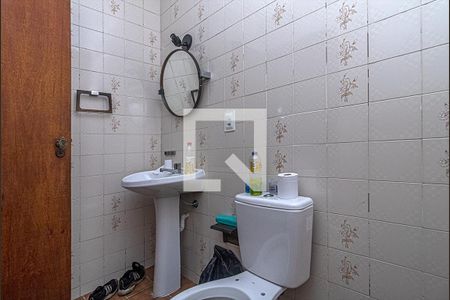 Lavabo de casa à venda com 3 quartos, 180m² em Vila Moinho Velho, São Paulo