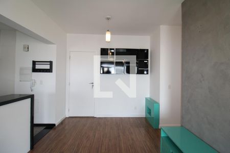 Sala / Cozinha de apartamento à venda com 2 quartos, 72m² em Santa Teresinha, São Paulo