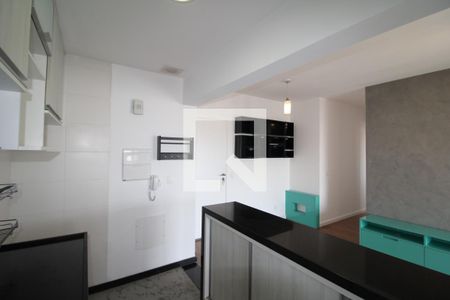 Sala / Cozinha de apartamento à venda com 2 quartos, 72m² em Santa Teresinha, São Paulo