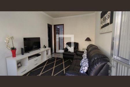 Casa à venda com 2 quartos, 270m² em Vila Carrão, São Paulo