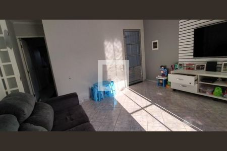 Casa à venda com 2 quartos, 270m² em Vila Carrão, São Paulo