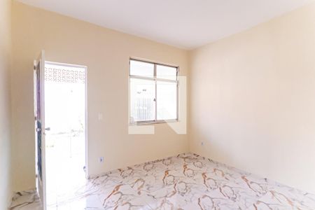 Sala de casa para alugar com 2 quartos, 104m² em Quintino Bocaiúva, Rio de Janeiro