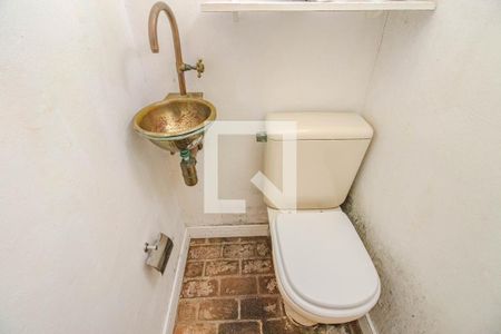 Lavabo de apartamento à venda com 2 quartos, 60m² em Bela Vista, Porto Alegre