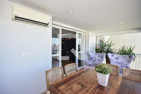 Varanda de apartamento à venda com 4 quartos, 223m² em Vila Morumbi, São Paulo
