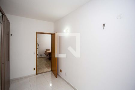Quarto 1 de apartamento para alugar com 2 quartos, 48m² em Vila Maria Leonor, Diadema