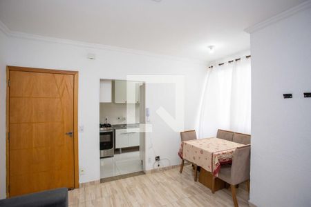 Sala de apartamento para alugar com 2 quartos, 48m² em Vila Maria Leonor, Diadema