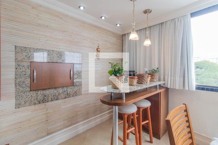 Sala de apartamento para alugar com 3 quartos, 115m² em Cristal, Porto Alegre