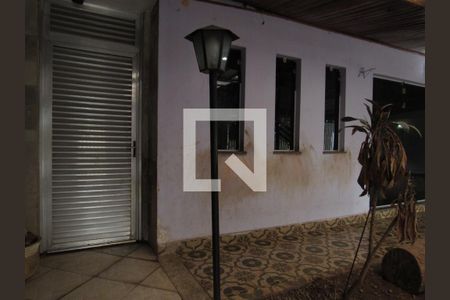 Placa de casa à venda com 3 quartos, 330m² em Parque Continental, Osasco