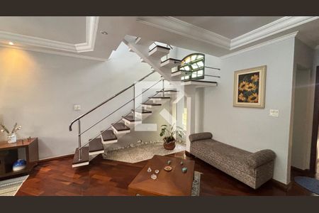 Sala de casa à venda com 3 quartos, 240m² em Vila Metalúrgica, Santo André