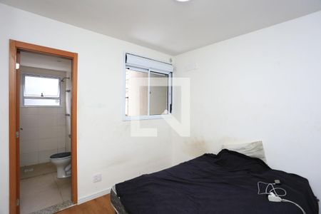 Suíte de apartamento para alugar com 2 quartos, 52m² em Paraíso do Morumbi, São Paulo