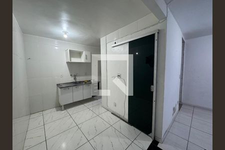 Sala/Cozinha de casa à venda com 2 quartos, 85m² em Jardim Guanabara, Belo Horizonte