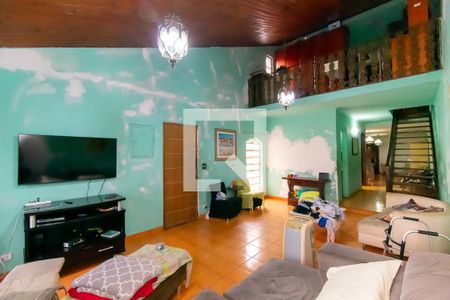 Sala de casa à venda com 4 quartos, 325m² em Vila Prudente, São Paulo