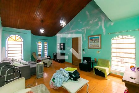 Sala de casa à venda com 4 quartos, 325m² em Vila Prudente, São Paulo