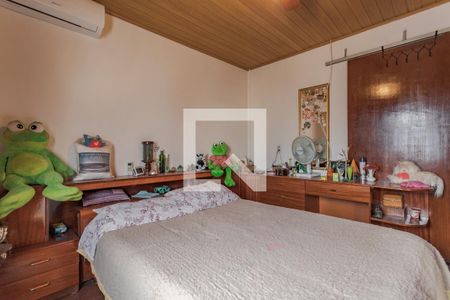 Quarto 1 de casa à venda com 3 quartos, 185m² em Morro Santana, Porto Alegre