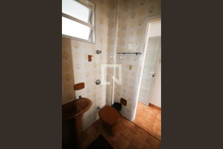 Banheiro de apartamento para alugar com 1 quarto, 70m² em Vila Caiçara, Praia Grande