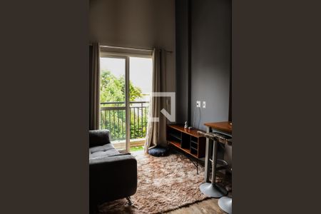 Sala de apartamento para alugar com 1 quarto, 38m² em Granja Viana, Cotia