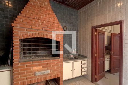 Área Externa de casa para alugar com 4 quartos, 250m² em Gonzaga, Santos