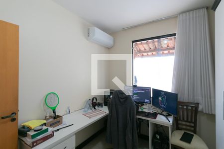 Quarto 1 de apartamento à venda com 3 quartos, 125m² em Santa Rosa, Belo Horizonte