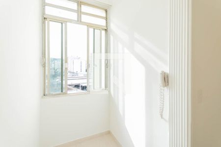 Sala de apartamento à venda com 1 quarto, 35m² em Tijuca, Rio de Janeiro