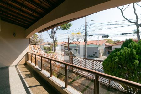 Sala de casa à venda com 5 quartos, 339m² em Itapoã, Belo Horizonte
