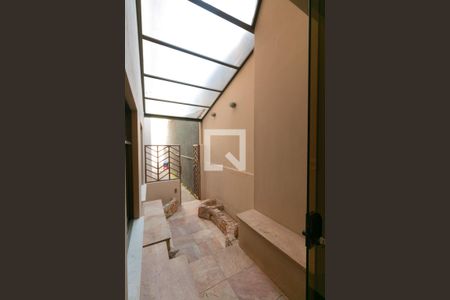 Corredor de casa à venda com 5 quartos, 339m² em Itapoã, Belo Horizonte