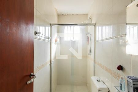 Banheiro  de casa à venda com 3 quartos, 160m² em Chácara Cruzeiro do Sul, São Paulo
