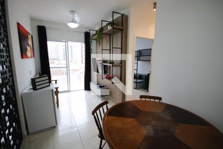 Sala de apartamento para alugar com 2 quartos, 54m² em Vila Assuncao, Praia Grande
