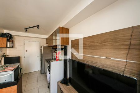 Sala/Cozinha de kitnet/studio para alugar com 1 quarto, 26m² em Vila Ema, São Paulo
