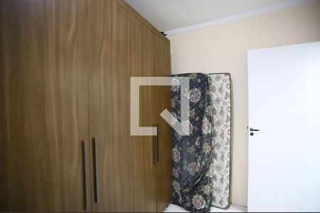 Quarto 2 de apartamento para alugar com 2 quartos, 40m² em Jardim Suzanopolis, Suzano