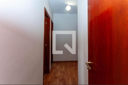 Corredor Quartos de apartamento à venda com 3 quartos, 130m² em Lapa, São Paulo