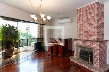 Sala de apartamento à venda com 3 quartos, 130m² em Lapa, São Paulo