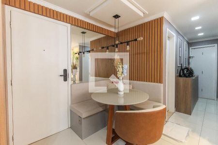 Sala de apartamento à venda com 2 quartos, 47m² em Vila Carmosina, São Paulo