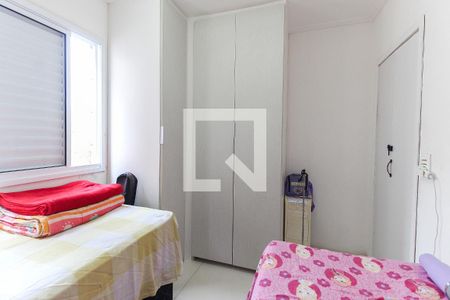 Quarto 1 de apartamento à venda com 2 quartos, 47m² em Vila Carmosina, São Paulo