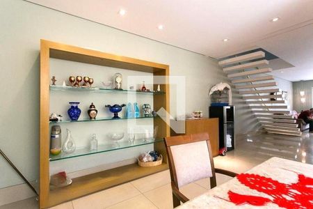 Casa à venda com 5 quartos, 310m² em Chácara Tatuapé, São Paulo