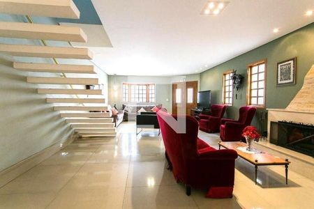 Casa à venda com 5 quartos, 310m² em Chácara Tatuapé, São Paulo