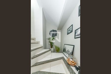 Escada de apartamento à venda com 3 quartos, 157m² em Nova Granada, Belo Horizonte