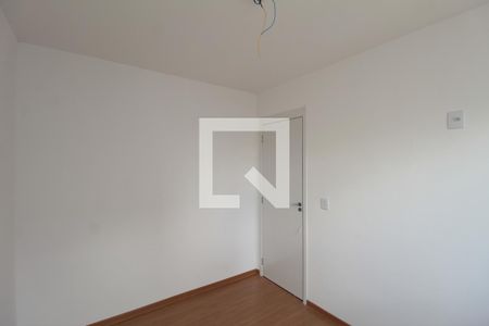 Quarto 1 de apartamento para alugar com 2 quartos, 42m² em Trevo, Belo Horizonte