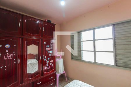 Quarto 2 de casa à venda com 3 quartos, 170m² em Vila Sapopemba, São Paulo