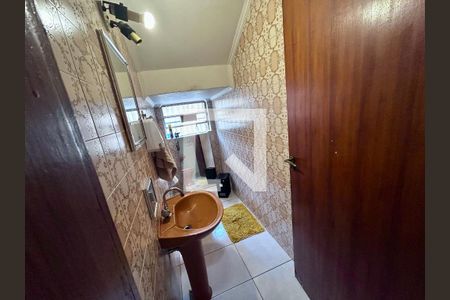Lavabo de casa para alugar com 3 quartos, 262m² em Jardim Vila Galvao, Guarulhos