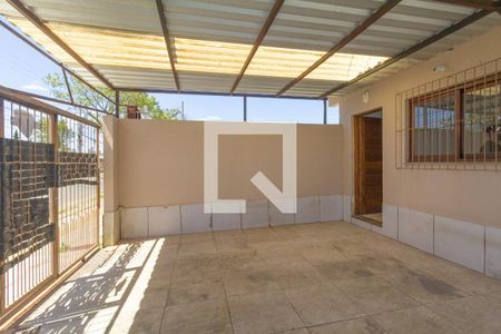 Área externa de casa à venda com 2 quartos, 55m² em Rio Branco, Canoas