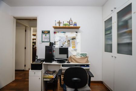 Quarto 2 de apartamento à venda com 3 quartos, 119m² em Jardim Paulista, São Paulo