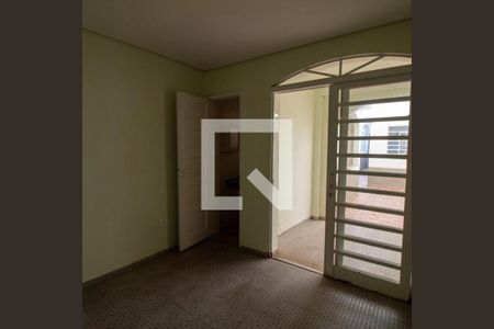 Casa à venda com 3 quartos, 125m² em Campo Belo, São Paulo