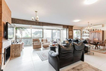 Apartamento à venda com 3 quartos, 230m² em HO, Porto Alegre