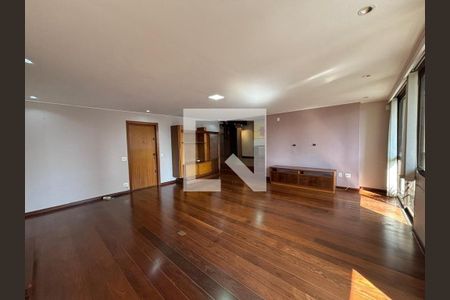 Apartamento à venda com 3 quartos, 157m² em Itaim Bibi, São Paulo